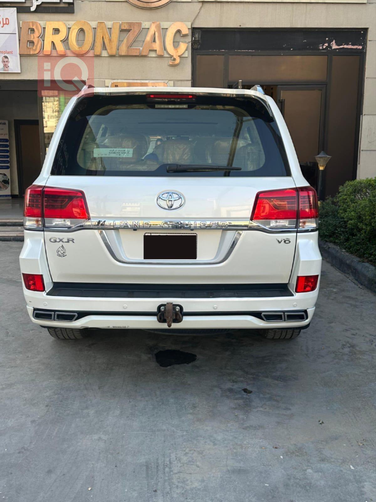 تويوتا لاندكروزر